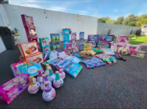 Lire la suite à propos de l’article Distribution des cadeaux à l’hôpital d’Arras